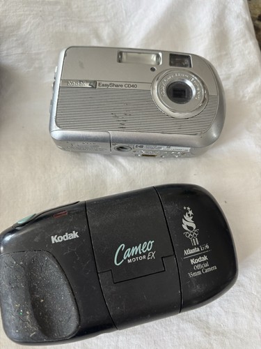 35 Mm Camera Bundle. Sold As Is. All 6 Units.  Kodak And Vivitar Models. - Picture 8 of 8