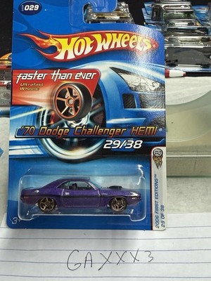 Hot Wheels 70 Dodge Challenger Hemi #029 J3270 #H18