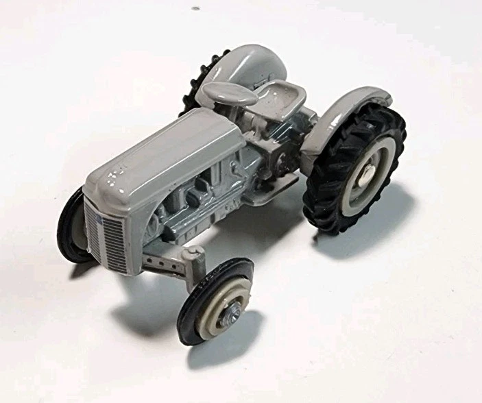 Ertl Gray Ford 9N Tractor 1/64 Diecast - Image 3 of 4