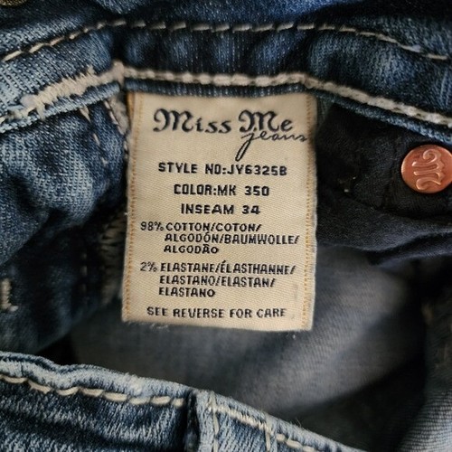 MISS ME SIGNATURE BOOT CUT JEANS - Picture 7 of 11