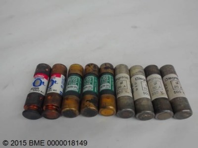 Lot Of 9, Various Brands And Sized Fuses, See Description For More Information