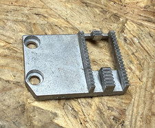 Transporteur für Nähmaschine PRIVILEG Super Nutzstich Mod. 5003