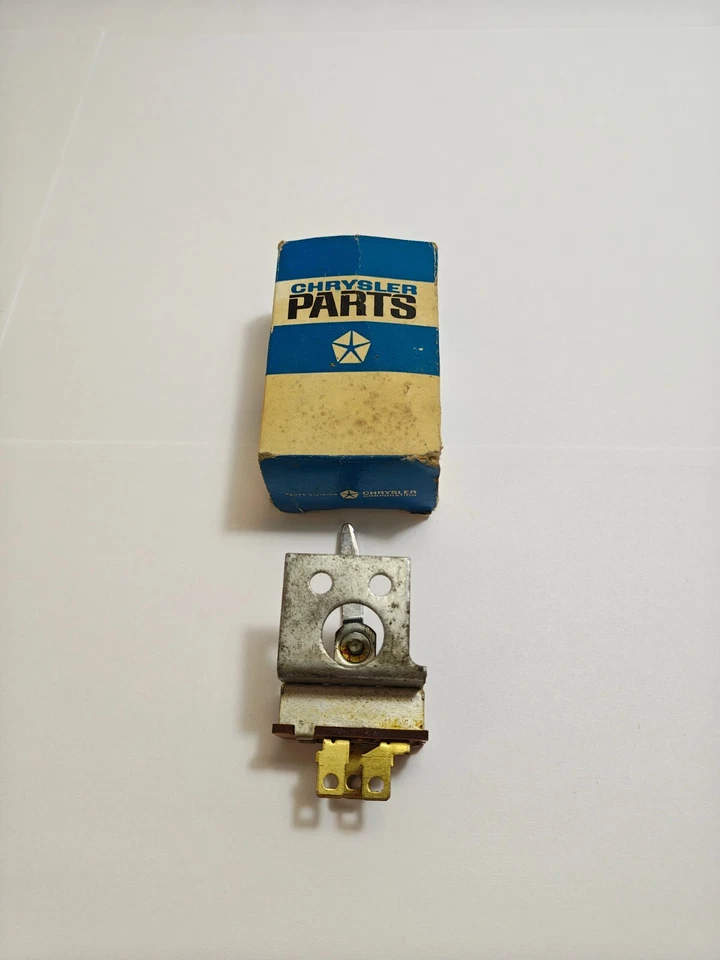 1966-1967 Dodge Coronet зарядное устройство переключатель управления обогревателем 2631539 новый из старых запасов. - Изображение 4 из 4