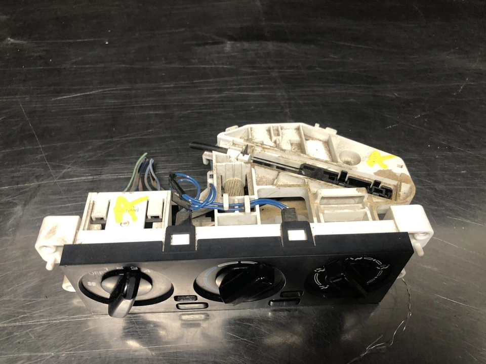 Nissan Sentra 1995-1997 calefacción aire acondicionado temperatura climatización climatización Foto 2 de 4