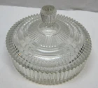 VINTAGE ANCHOR HOCKING QUEEN MARY CLEAR RIBBED CANDY DISH W/ LID - 7" DIAMETER