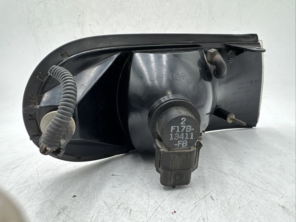 96 97 98 Mercury Villager Left Driver Turn Signal Light Lamp - Image 4 of 4
