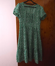 Women’s Green/White Floral A-Line Knee Length Short Sleeve Dress, Size M/L