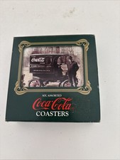 Six sous-verres Coca-Cola assortis 4x4 pouces carrés en métal avec fond en feutre Neuf dans sa boîte