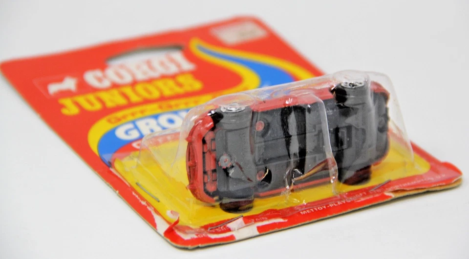 Corgi Juniors Growlers Jaguar E-Type V12 #39 On Card Bad Blister Rare Free Ship - Image 3 of 4