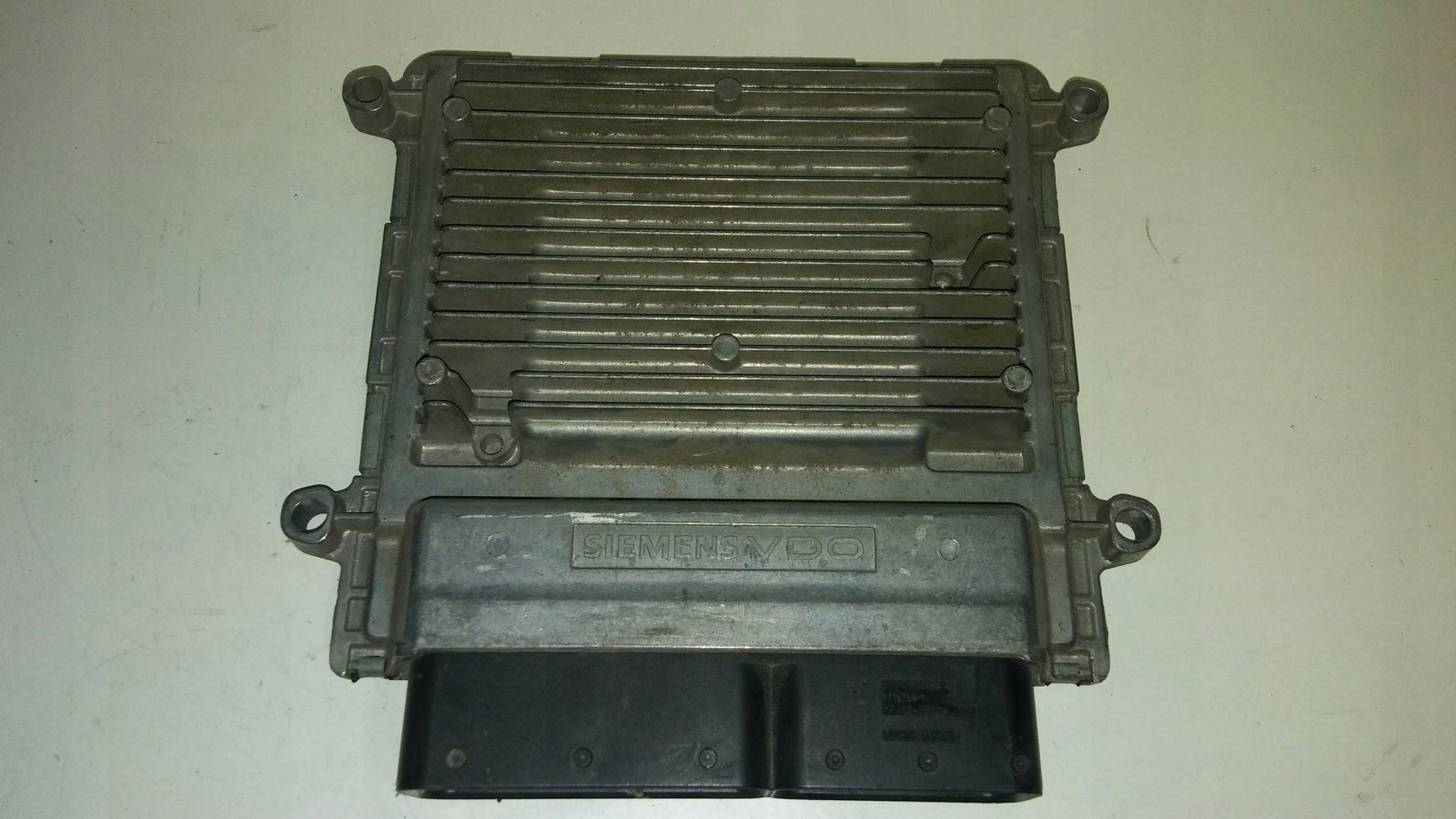 ENGINE COMPUTER SIM90E CHRYSLER DODGE 1.8 16V P68044507AA A2C53286727