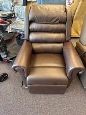 Golden Technologies Power Lift Recliner Chair