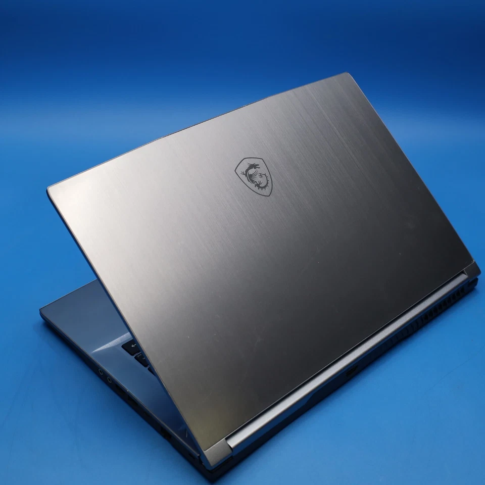 PC Portátil MSI WF65 10TH 15.6" i7-10750H 16GB RAM 512GB SSD NVIDIA Quadro P620 Foto 4 de 4