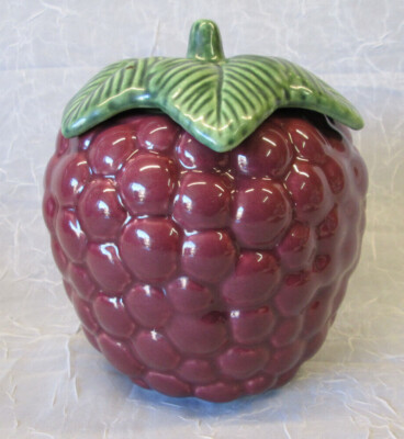 RASPBERRY Vintage Pottery Jam Jelly Cookie Biscuit Jar House of Webster 6.25'' t