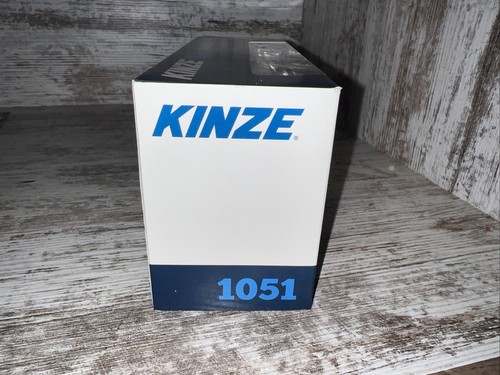 1/64 Scale Kinze 1051 Grain Cart With Tracks Die-Cast SpecCast - Picture 7 of 10
