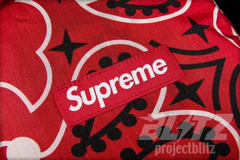 SUPREME ENO ISLANDER NYLON BLANKET RED SS22