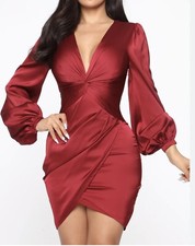 NWT FASHION NOVA Mini Twist Red Dress Size Small Long Sleeves 