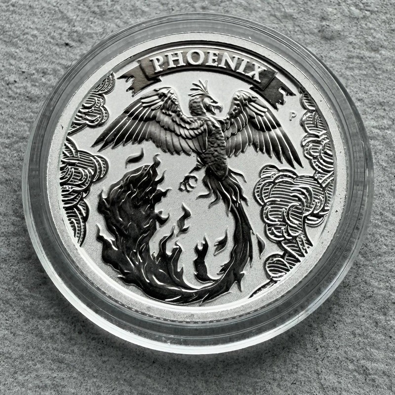 2022 Australia Phoenix/Eagle 1/4 oz Platinum Coin Harry Potter? In Capsule *1555