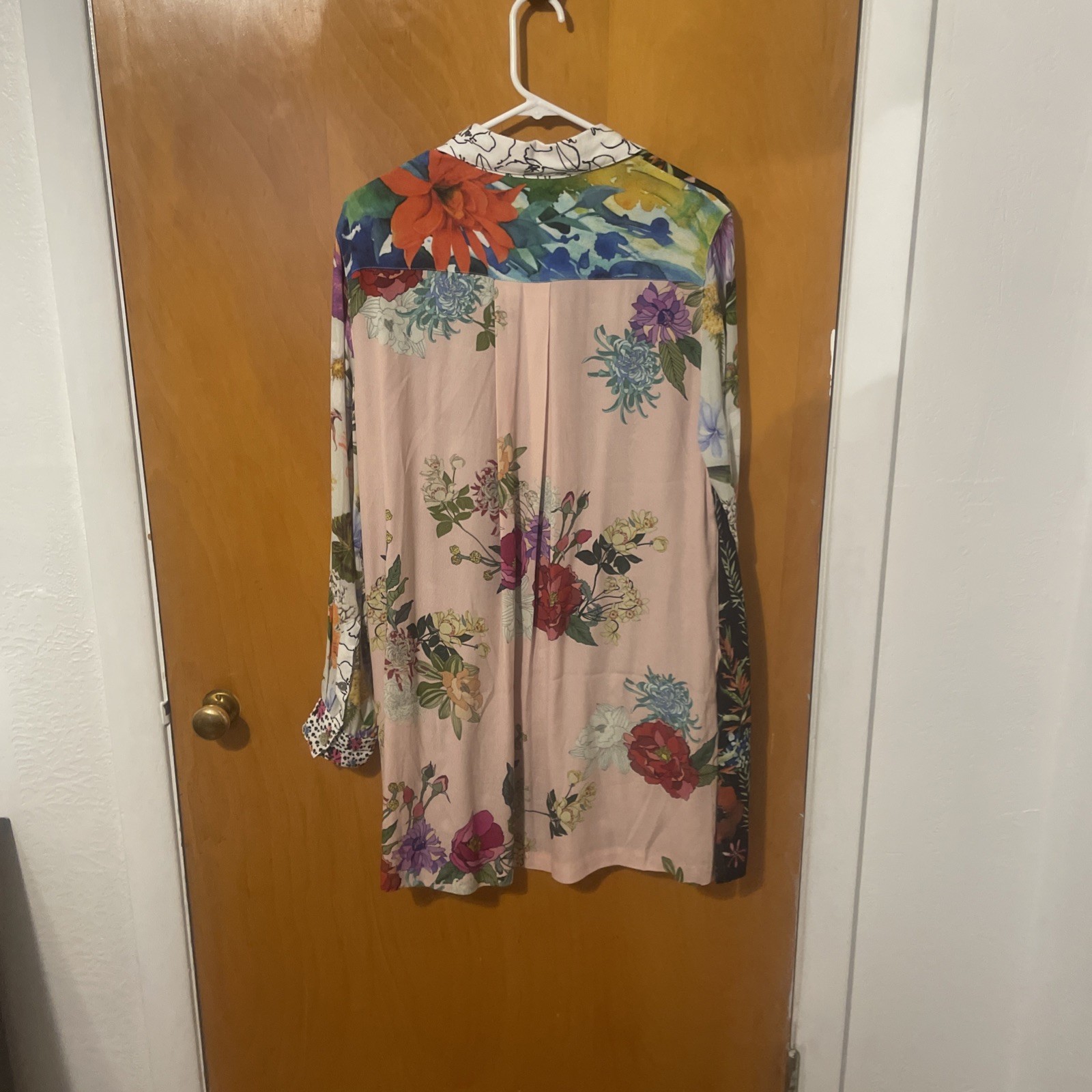 John Mark Floral Patchwork Button Up Top Oversize… - image 4