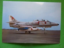 Postcard Postcard AVIATION MILITARY AIRCRAFT US NAVY A-4 SKYHAWK