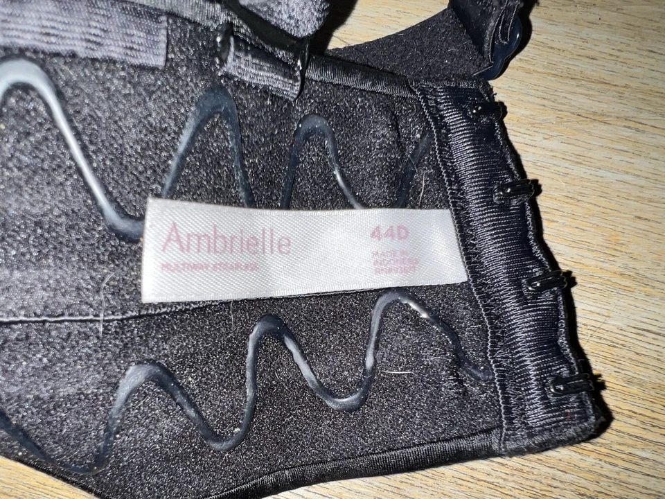 Sujetador Ambrielle 44D Foto 4 de 4