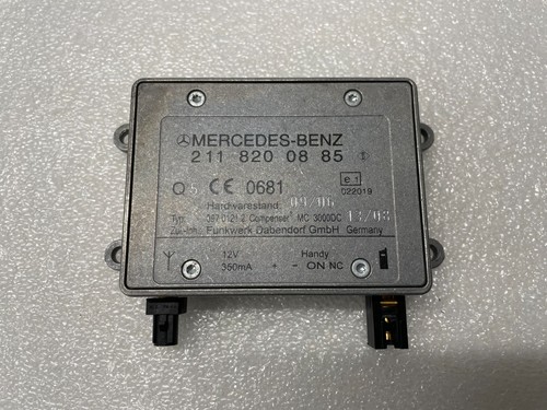 Mercedes Benz CL203 Antennenverstärker Antenne antenna 2118200885