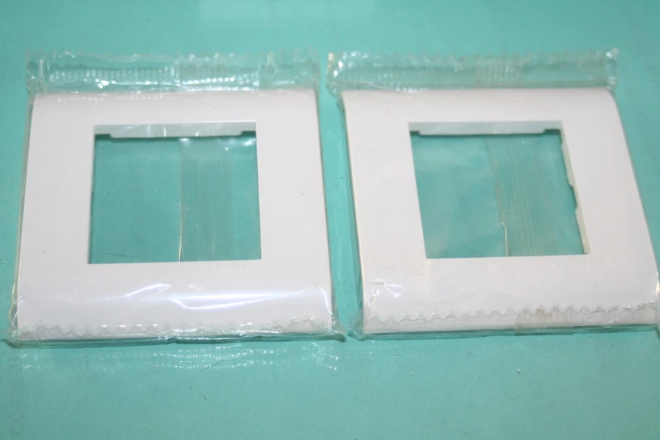 Legrand mosaic 45 Lot de 2 plaques 75002 ou 750 02