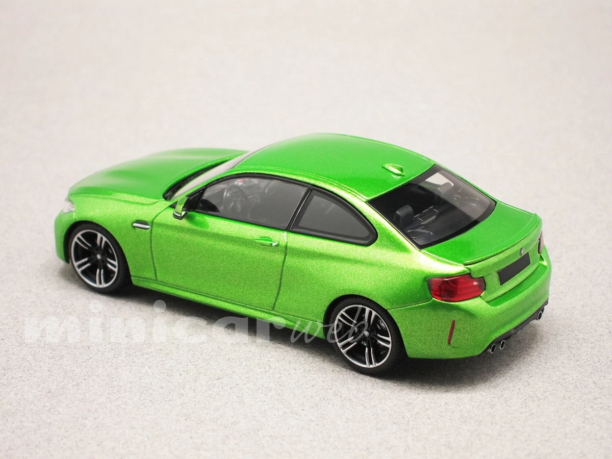 BMW M2 2016 verte, voiture miniature 1/43e MINICHAMPS 410026107