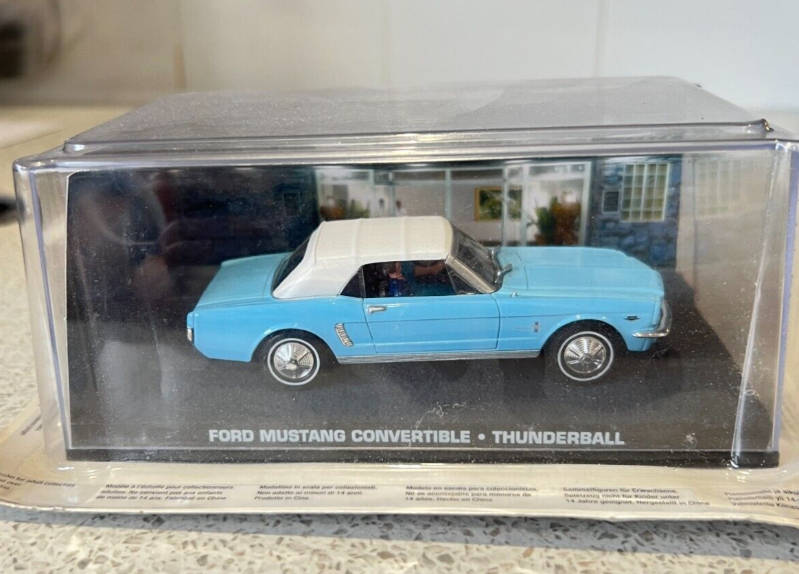 Fabbri James Bond Ford Mustang Convertible Thunderball  Diecast 1/43 Scale