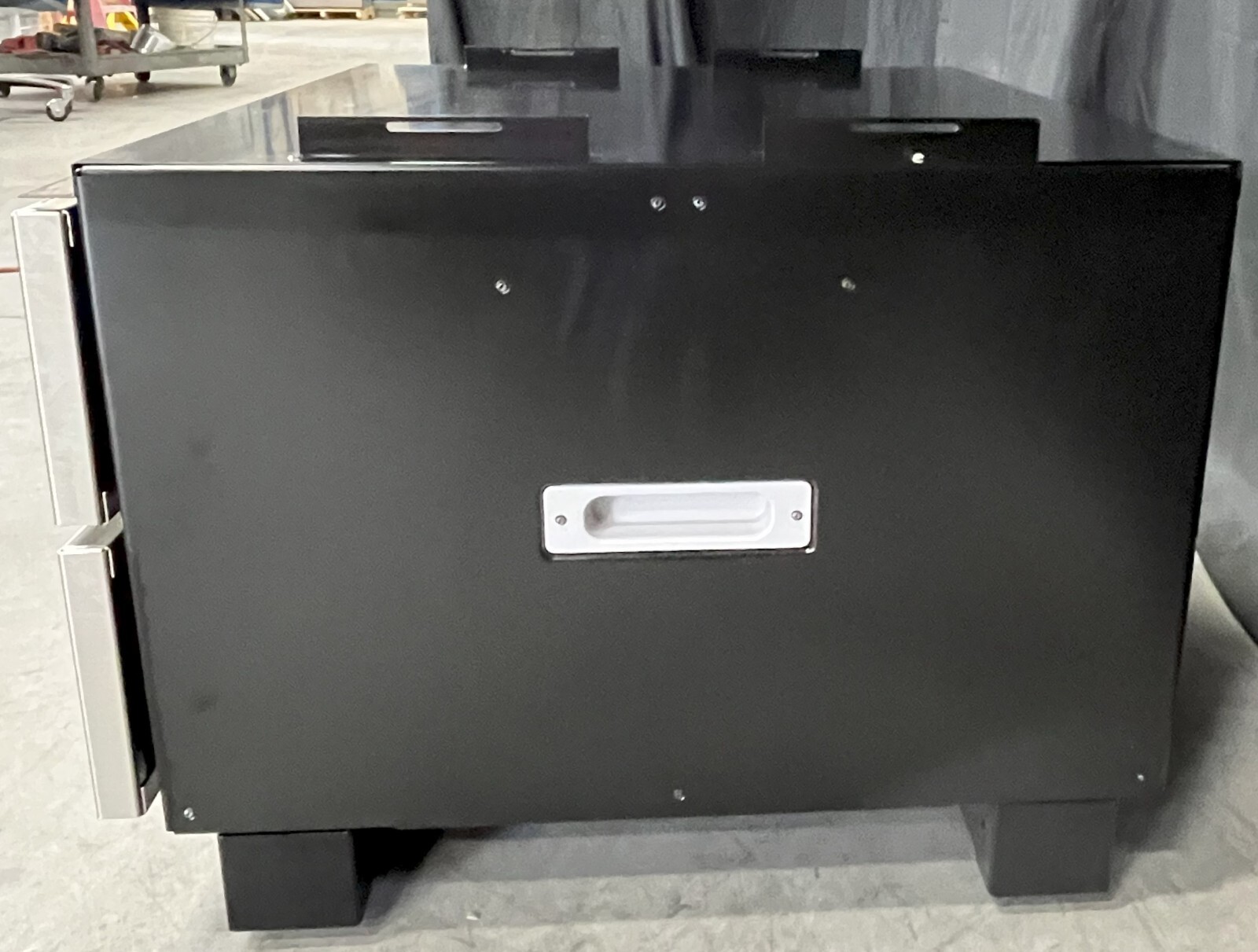 Sharp SKMD24U0ES 24" Under the Counter Microwave Drawer™ Oven Pedestal