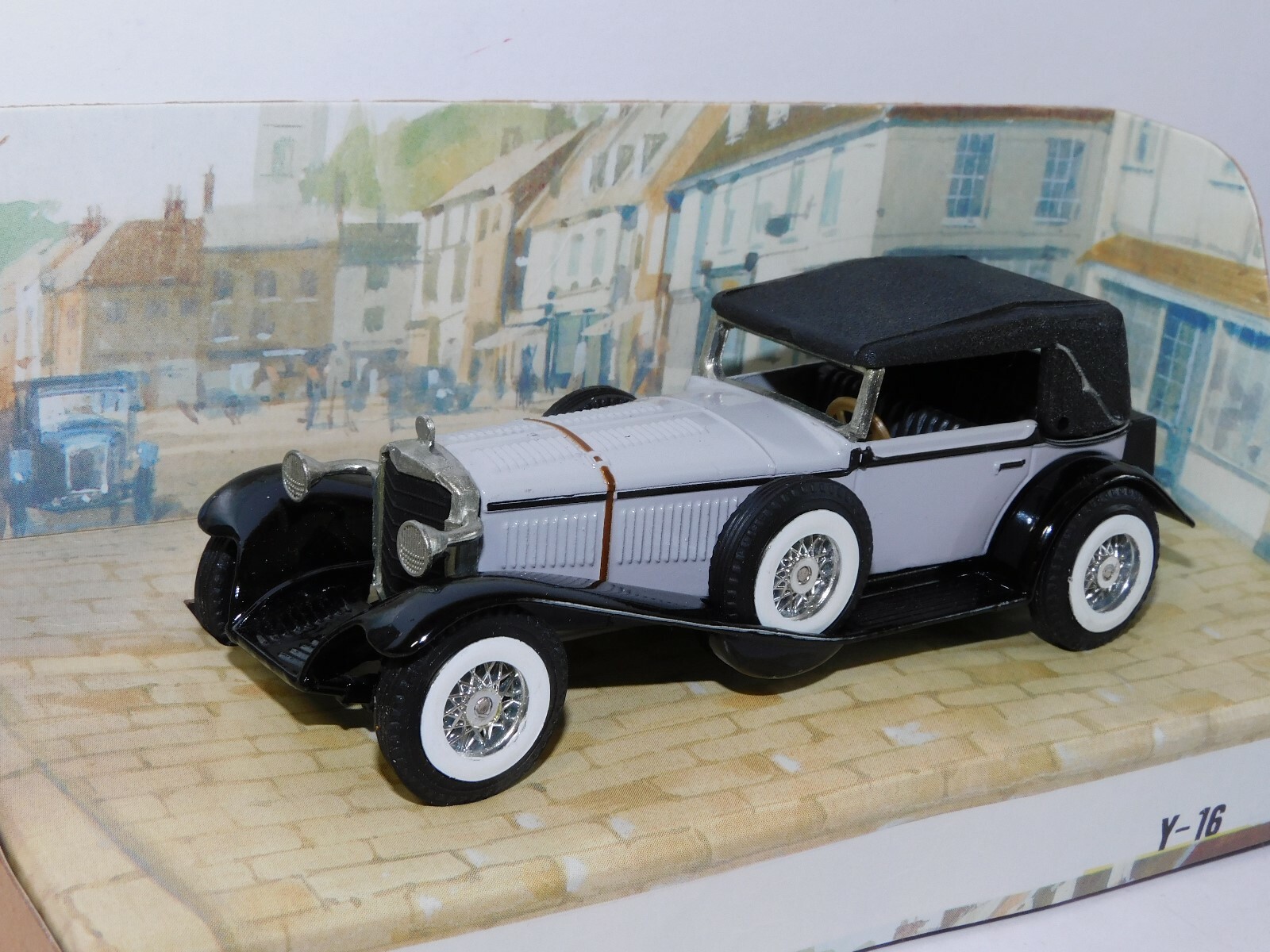 MATCHBOX MODELS OF YESTERYEAR 1928 MERCEDES-BENZ S.S. GREY/BLACK 1/45 Y16