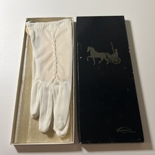 Vintage Cloth Gloves White / Off White Needlework