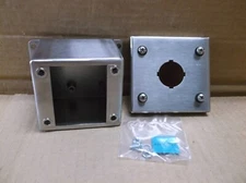 1435SSA Hammond NEW Stainless Single Button NEMA 4X IP66 Enclosure Station