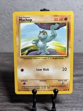 Machop 052/102 Base Set Regular-Pokemon TCG-Vintage-WOTC-Fast Shipping-LP!