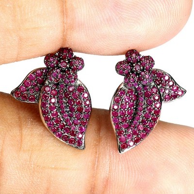 925 Sterling Silver Earrings Ruby Myanmar Round Diamond Cut Gemstone Jewelry