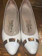 Vintage SALVATORE FERRAGAMO LEATHER BONE PUMPS HEELS SHOES SIZE 7.5