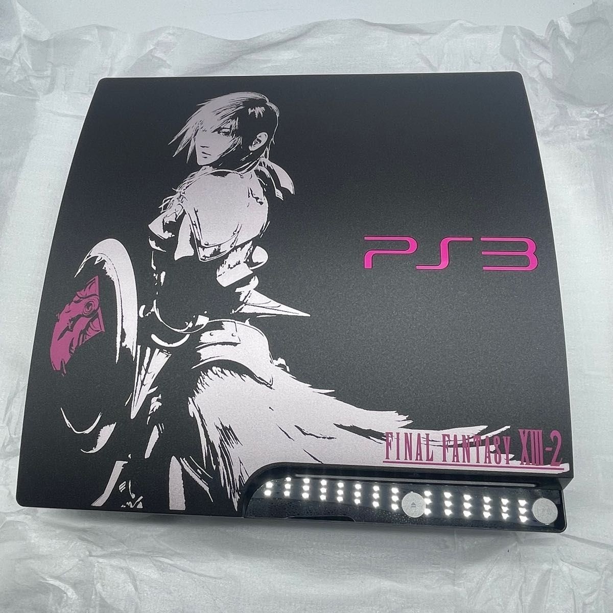 Sony PlayStation 3 Final Fantasy XIII-2 Lightning Edition 320GB