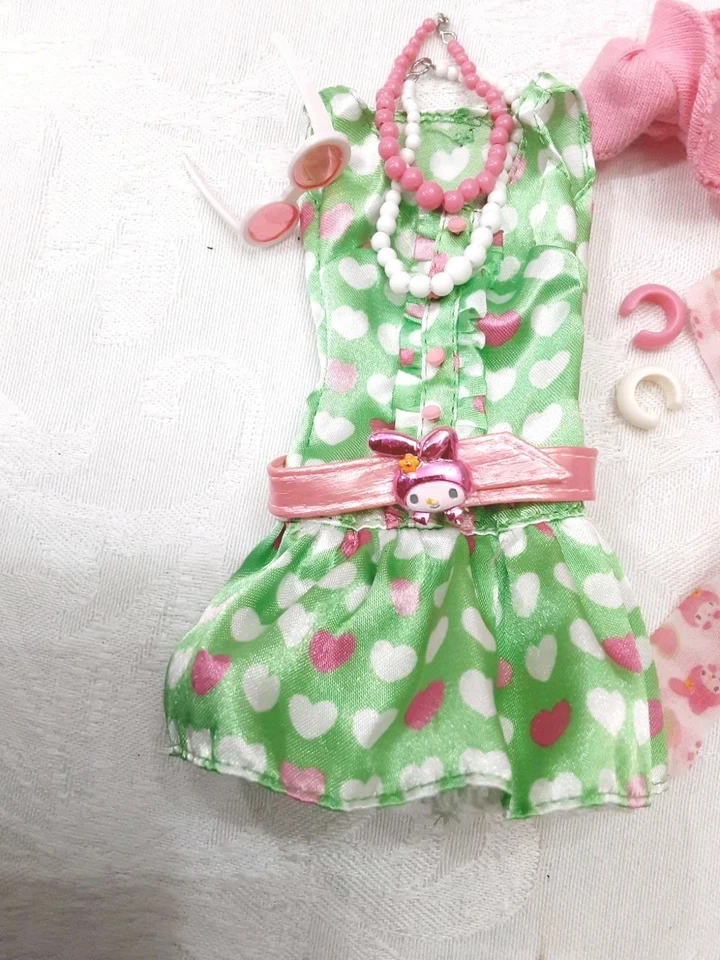 Roupa de boneca Barbie colecionadora Sanrio My Melody 2007  - Imagem 2 de 4