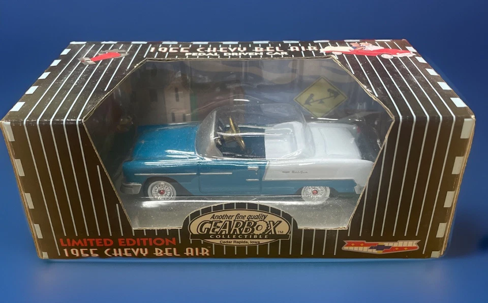 GEARBOX COLLECTIBLE 1955 CHEVY BELAIR PEDAL DRIVEN CAR DIECAST LOT OF 4 - Image 2 of 4