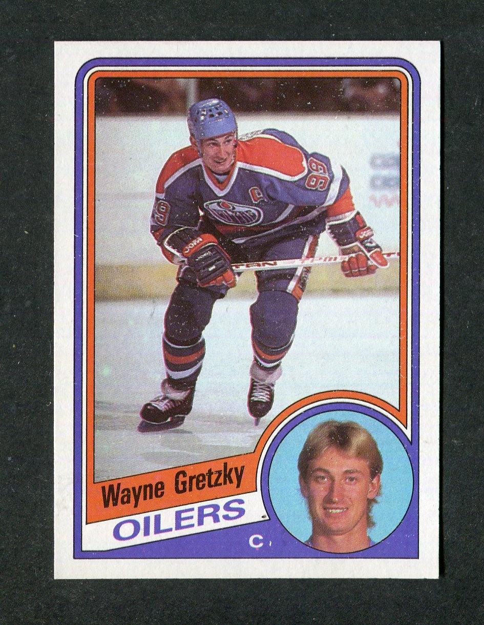 Wayne Gretzky Edmonton Oilers Team Captain NHL Hockey Card 1984-85 Topps #51