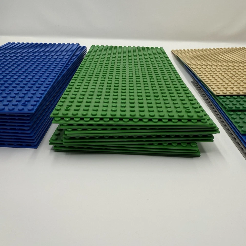 LEGO Baseplate Lot 32x32 16x32 Blue Green Tan Gray Building Plates - Image 3 of 4
