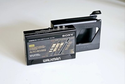 Super Rare SONY WM-F502 Walkman Radio Cassette Player Working