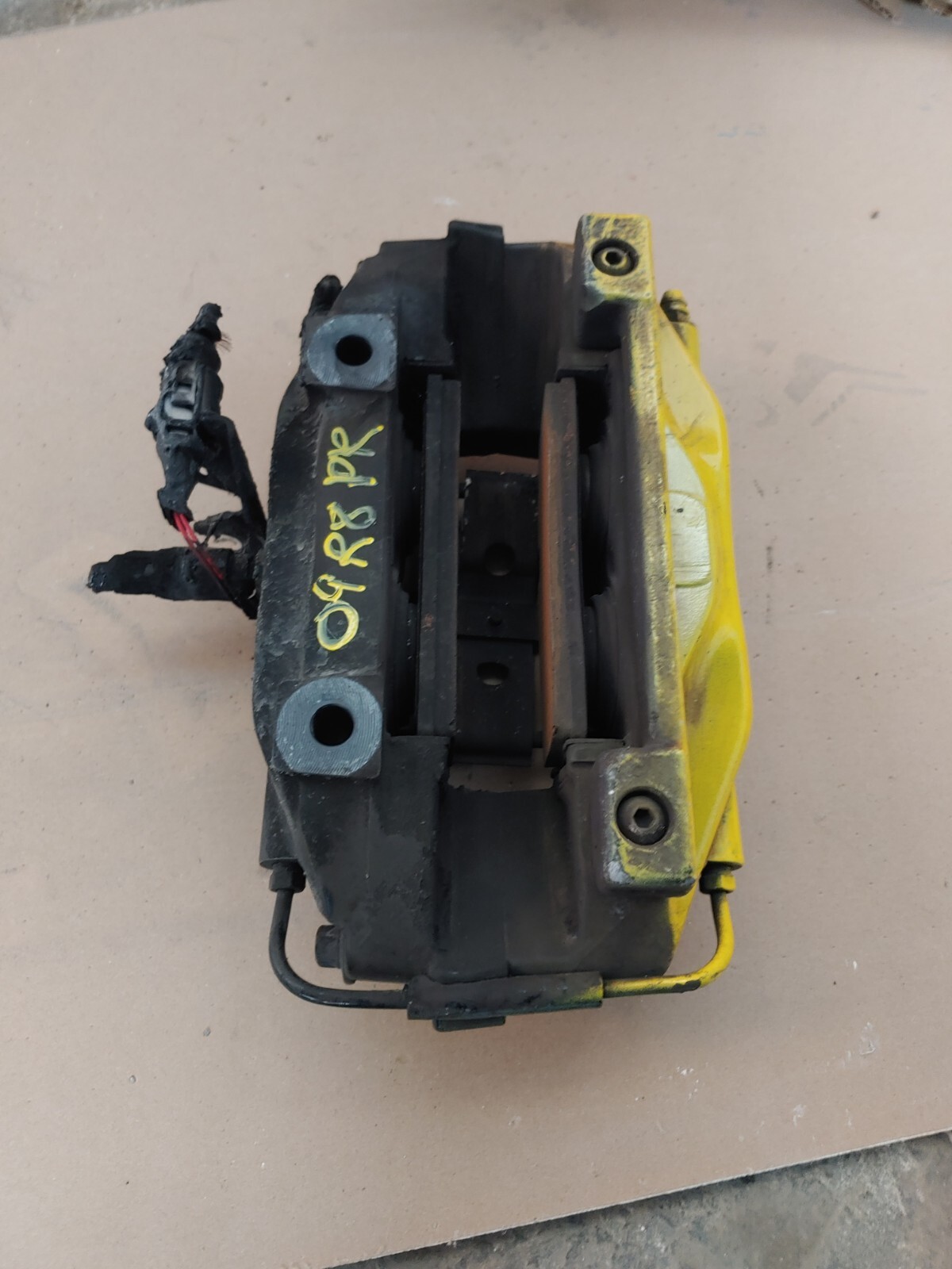 2009 AUDI R8 PASSENGER RIGHT REAR BRAKE CALIPER OEM