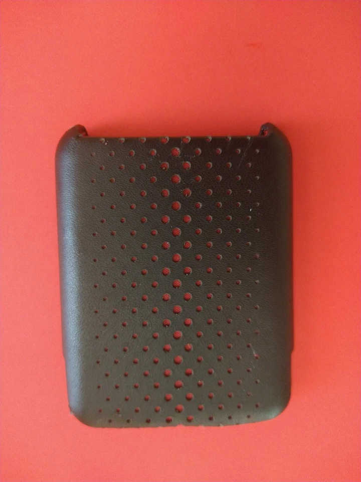 Capa dura de couro Belkin para iPod Nano F8Z285 marrom  - Imagem 4 de 4