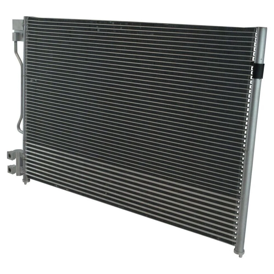 Nuevo condensador de aire acondicionado aire acondicionado para Ford Crown Lincoln Mercury 2006-2011 Foto 4 de 4