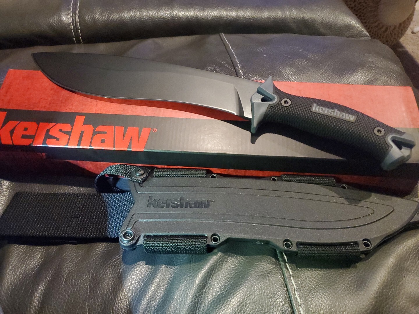 Kershaw Camp 10 KAI 1077 16" Overall. 10" Carbon Steel Blade With Sheath.
