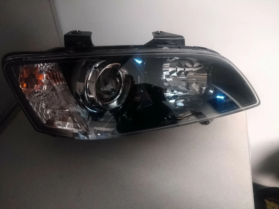 08 09 G8 GM Pontiac Pasajero Faro Lateral Faro 9224813 GM OEM Foto 2 de 2