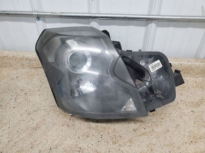 Passenger Right Headlight Halogen Fits 03-07 CTS 302683