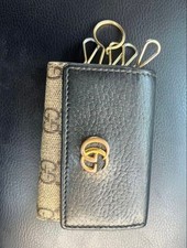 GUCCI GG Marmont Key Case 6 Hooks