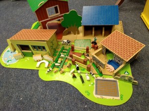wooden farm set elc