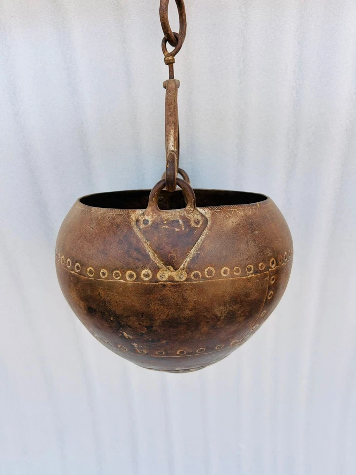 Vaso antigo de ferro pesado forjado à mão para plantador de jardim vaso de água antigo suspenso de ferro - Imagem 2 de 4